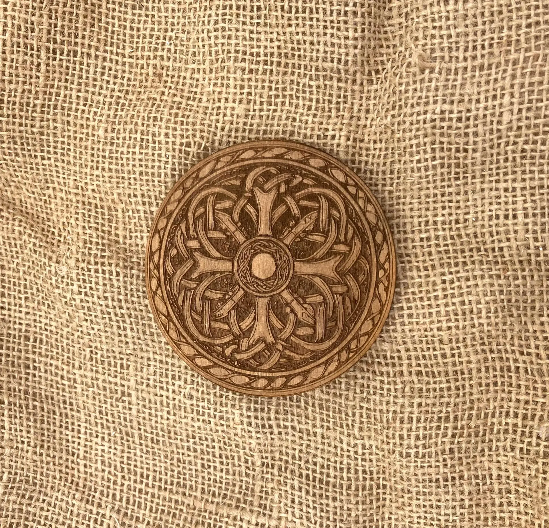 Celtic Cross Hessian 1